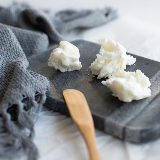 חמאת שיאה להכנת מוצרי טיפוח טבעיים