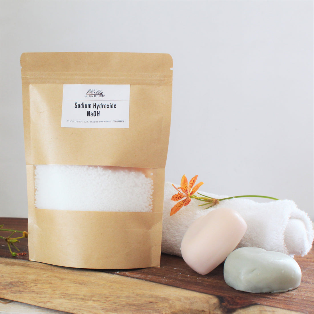 סודה קאוסטית להכנת סבון טבעי