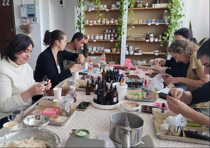 סדנה לארגון להכנת נרות סויה