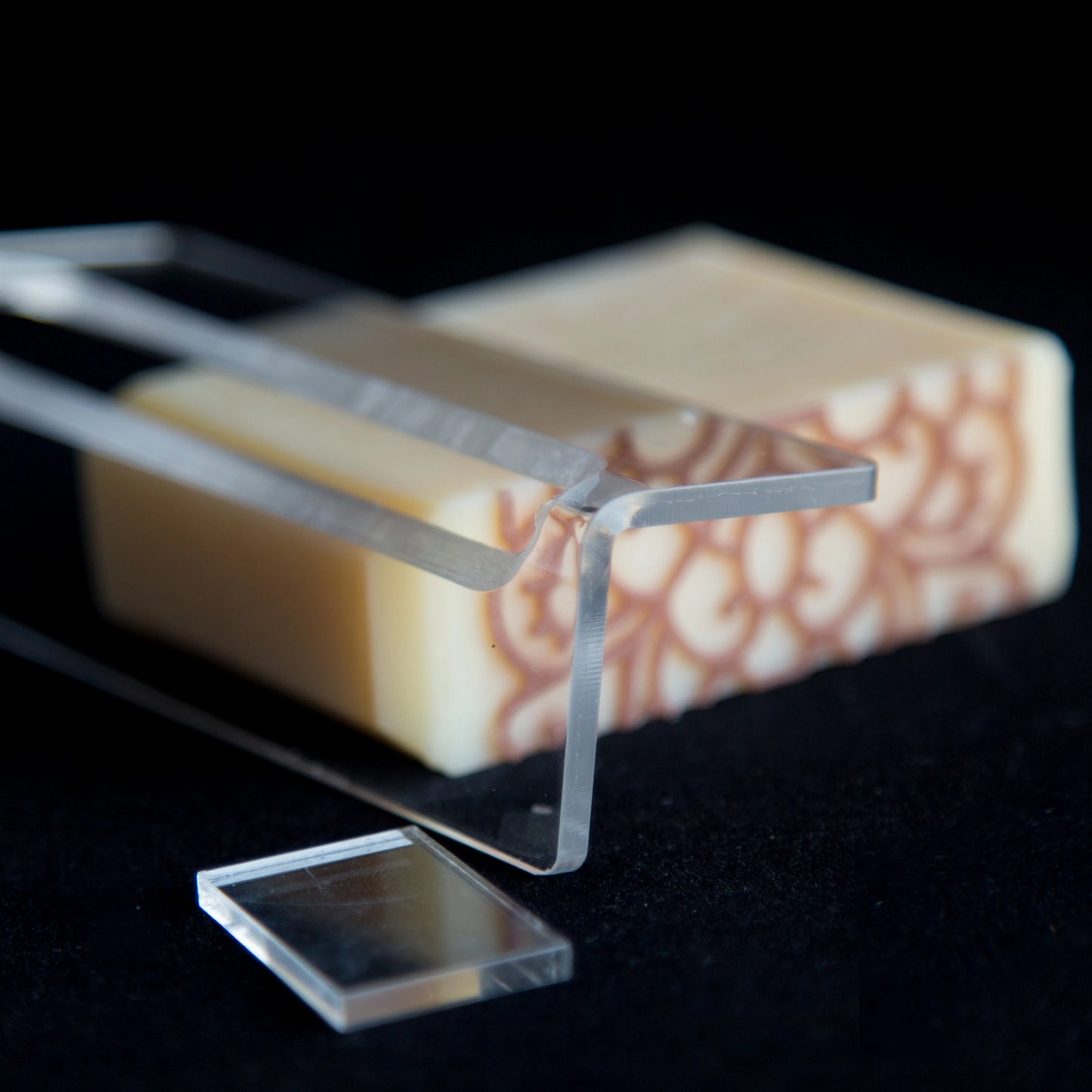 עיצוב סבון מוצק חיתוך פינות