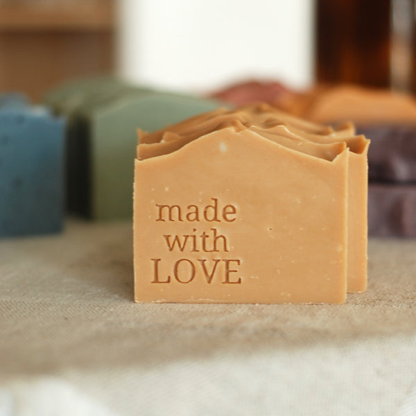 Made with love - חותמת