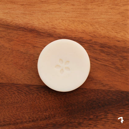 פרח חותמת לסבונים טבעיים