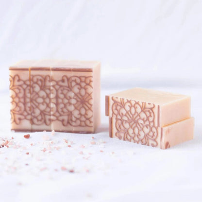 להכין סבון טבעי קרם קוקוס תחרה